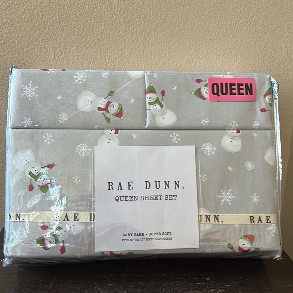 New Rae Dunn Winter Snowman Christmas Queen Size Sheet Set Gray